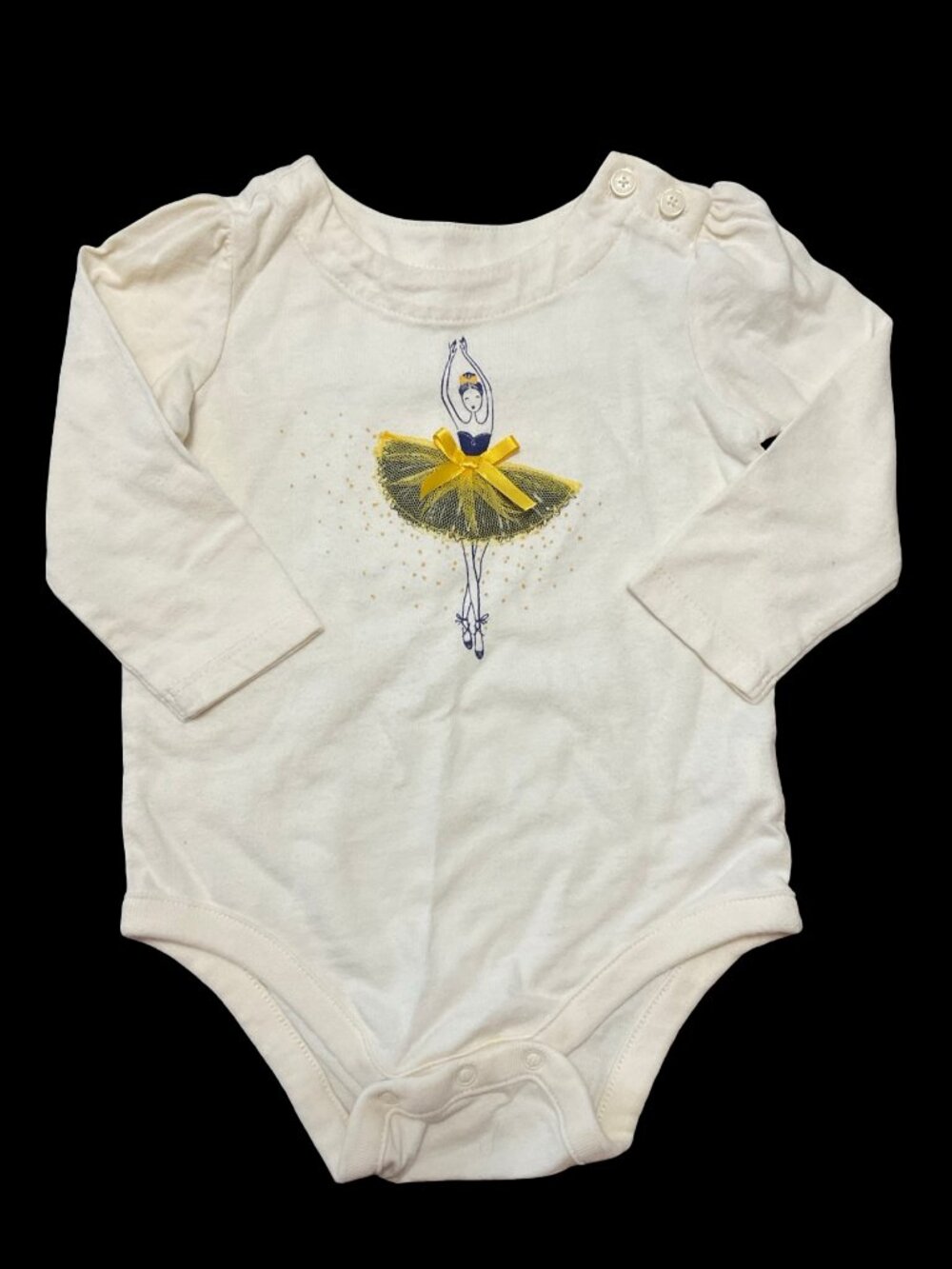 👣 5/$25 - Cream Long Sleeve Onesie w/ 3D Ballerina Graphic